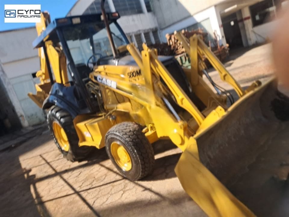 Retro Escavadeira Case 580M 2009 - Imagem 6