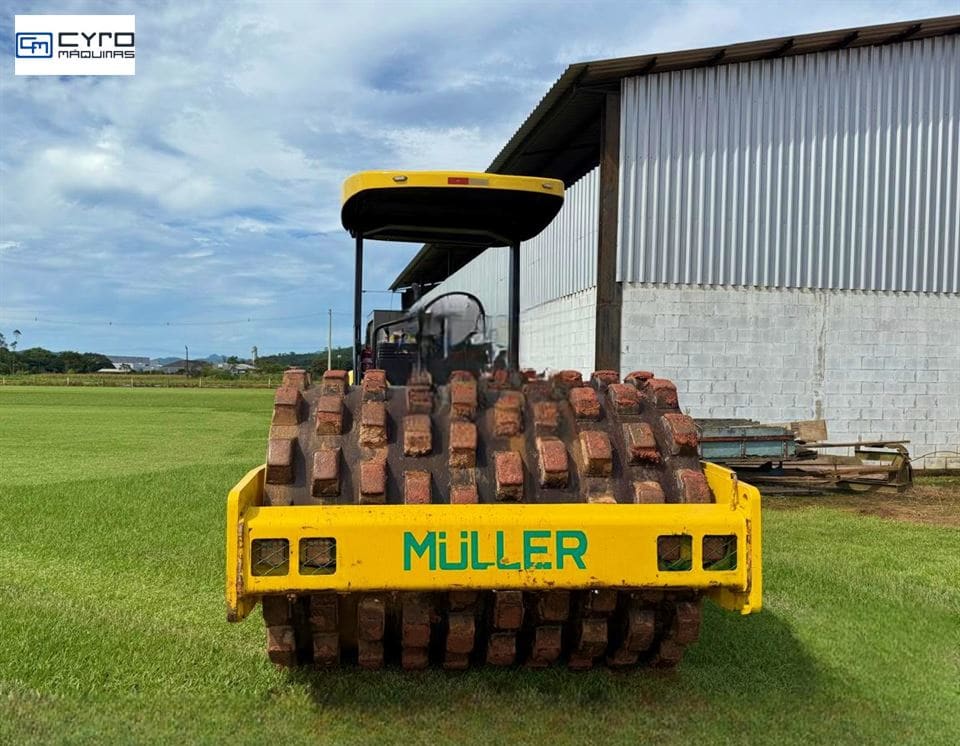 Rolo Compactador Muller VAP70 2008 - Imagem 3