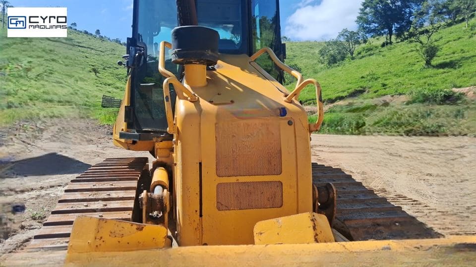 Trator de Esteira Komatsu D51-EX 2013 - Imagem 2