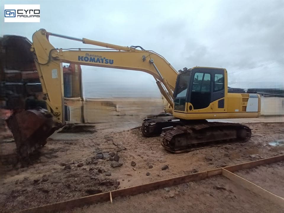 Escavadeira Komatsu PC200 2011 - Imagem 5