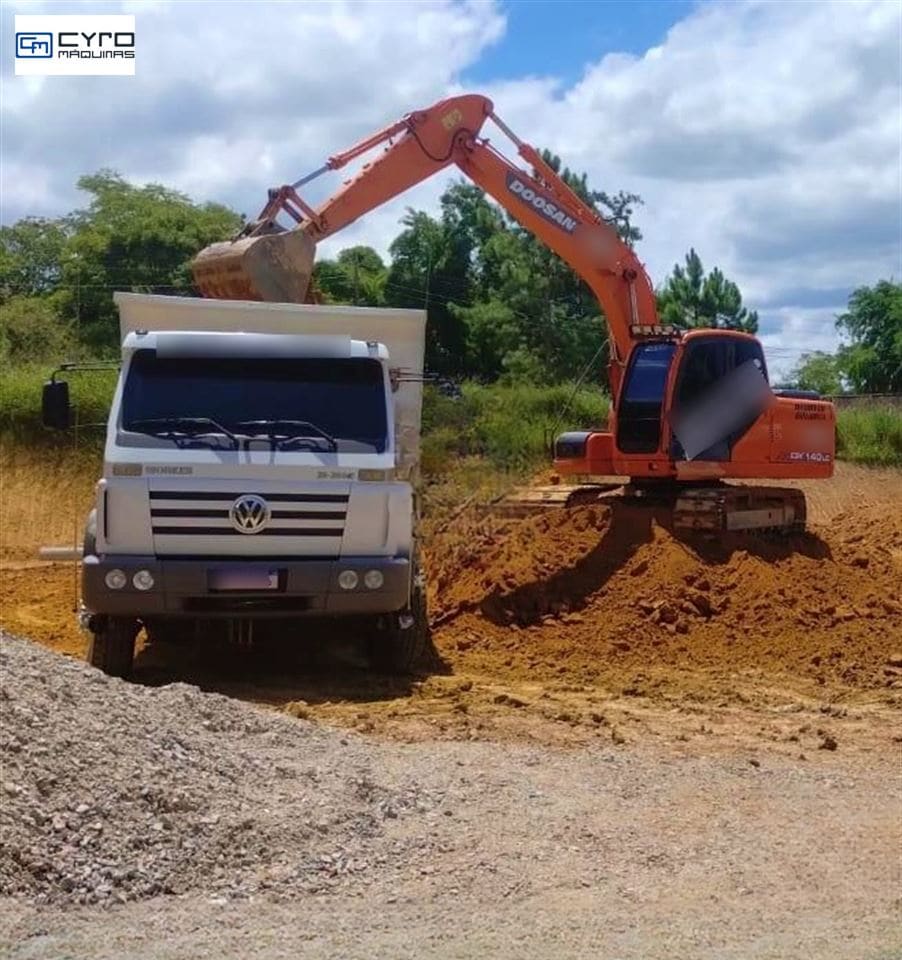 Escavadeira Doosan DX140LC 2013 - Imagem 3