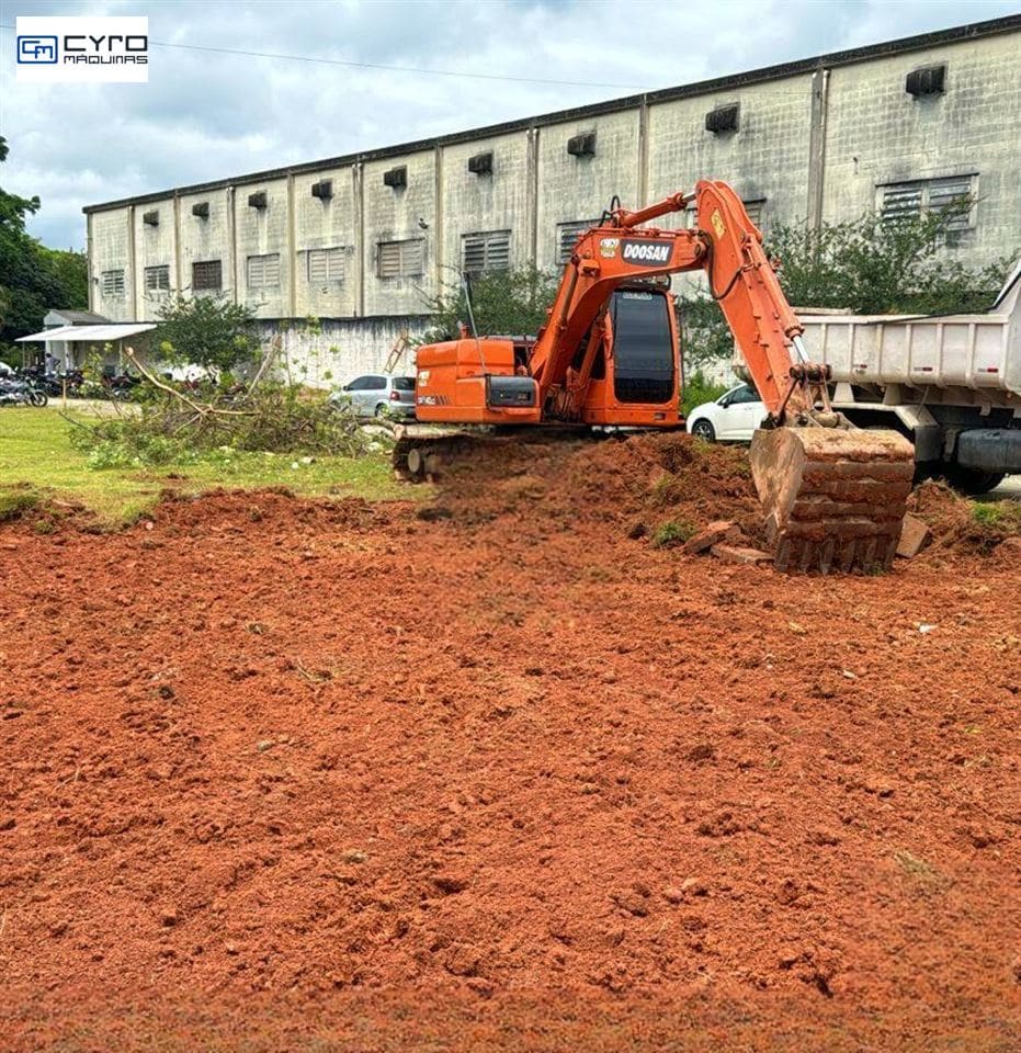 Escavadeira Doosan DX140LC 2013 - Imagem 5