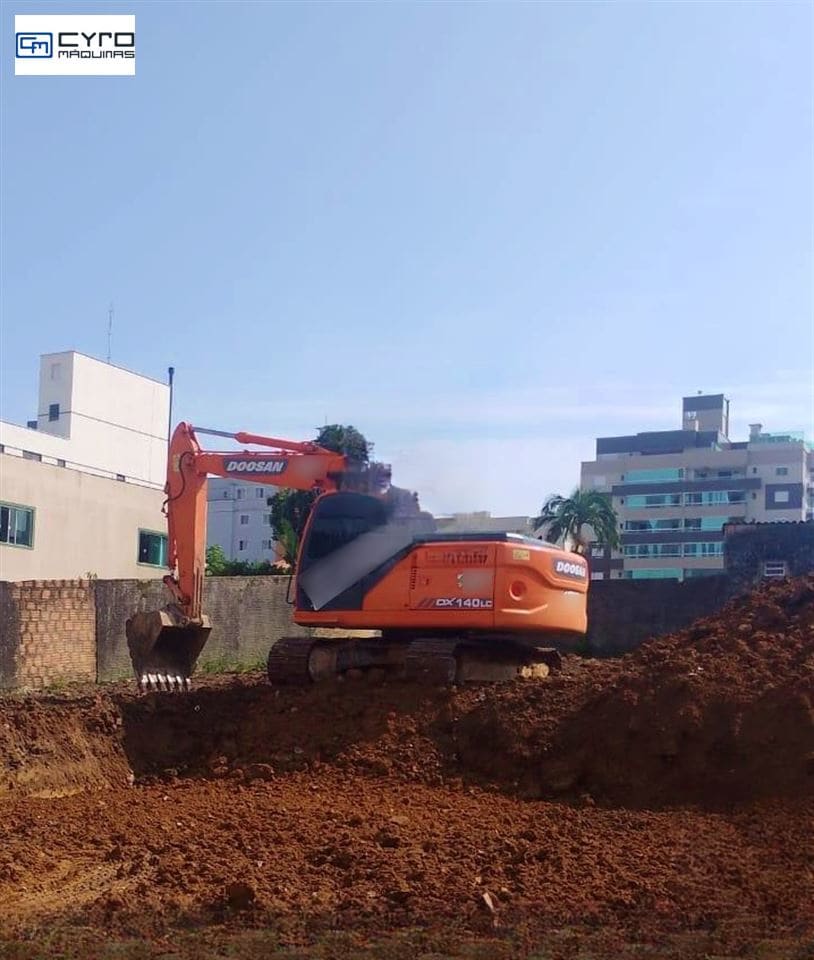 Escavadeira Doosan DX140LC 2013 - Imagem 7