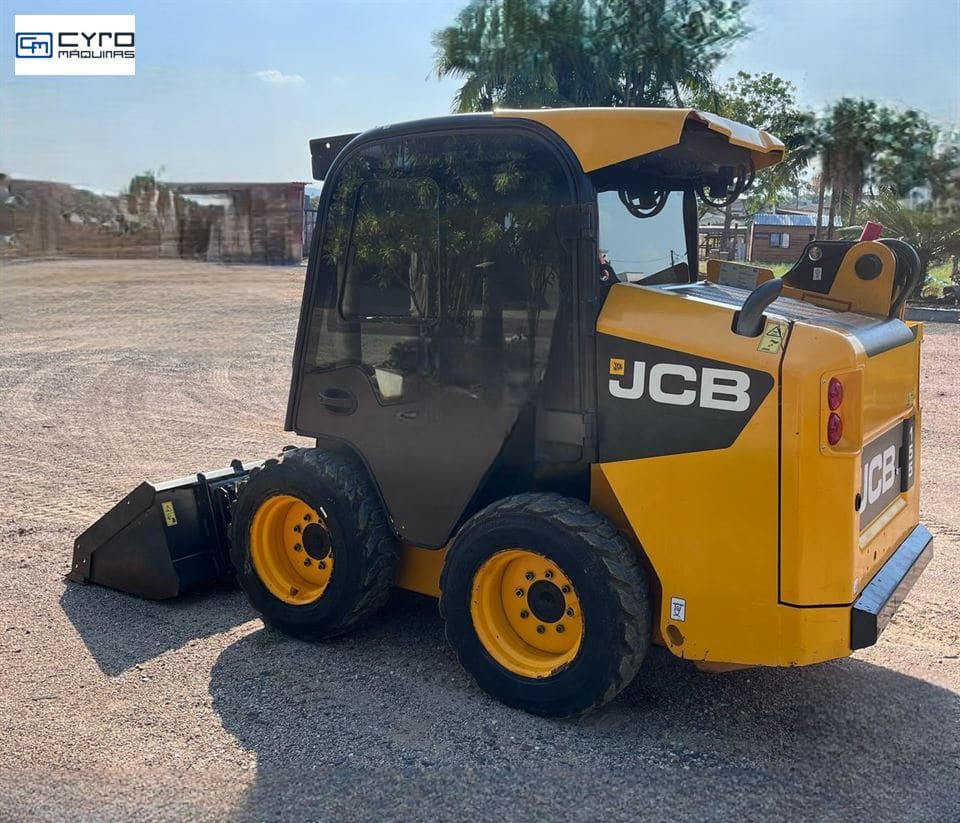 Mini-Carregadeira JCB 155 Eco 2014 - Imagem 7