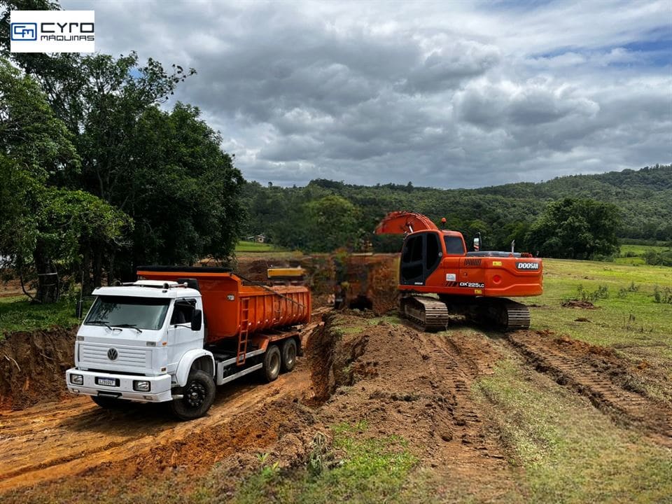 Escavadeira Doosan DX180LC 2012 - Imagem 5