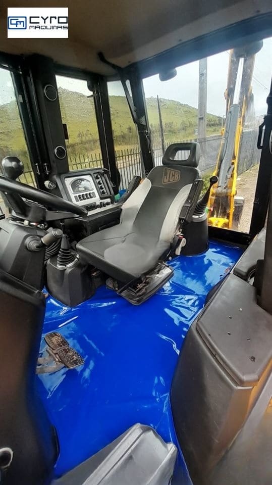 Retro Escavadeira JCB 3CX 2019 - Imagem 3