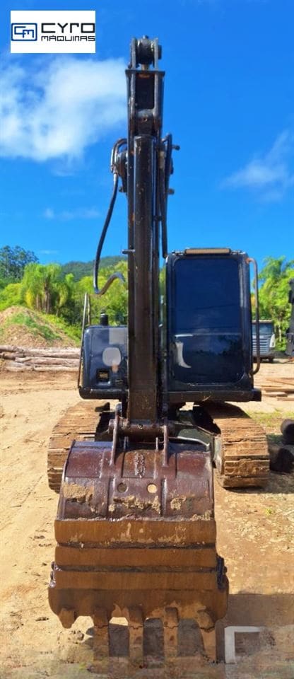 Mini-Escavadeira Sany SY75 2012 - Imagem 3