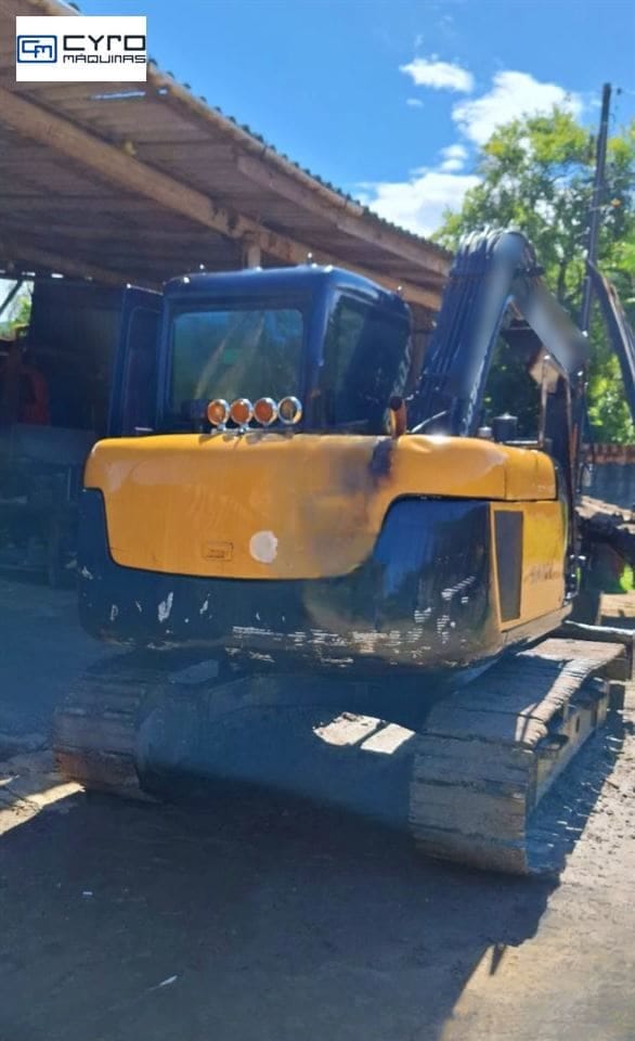 Mini-Escavadeira Sany SY75 2012 - Imagem 4