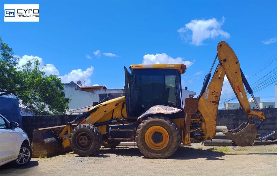 Retro Escavadeira JCB 3CX 2010 - Imagem 1