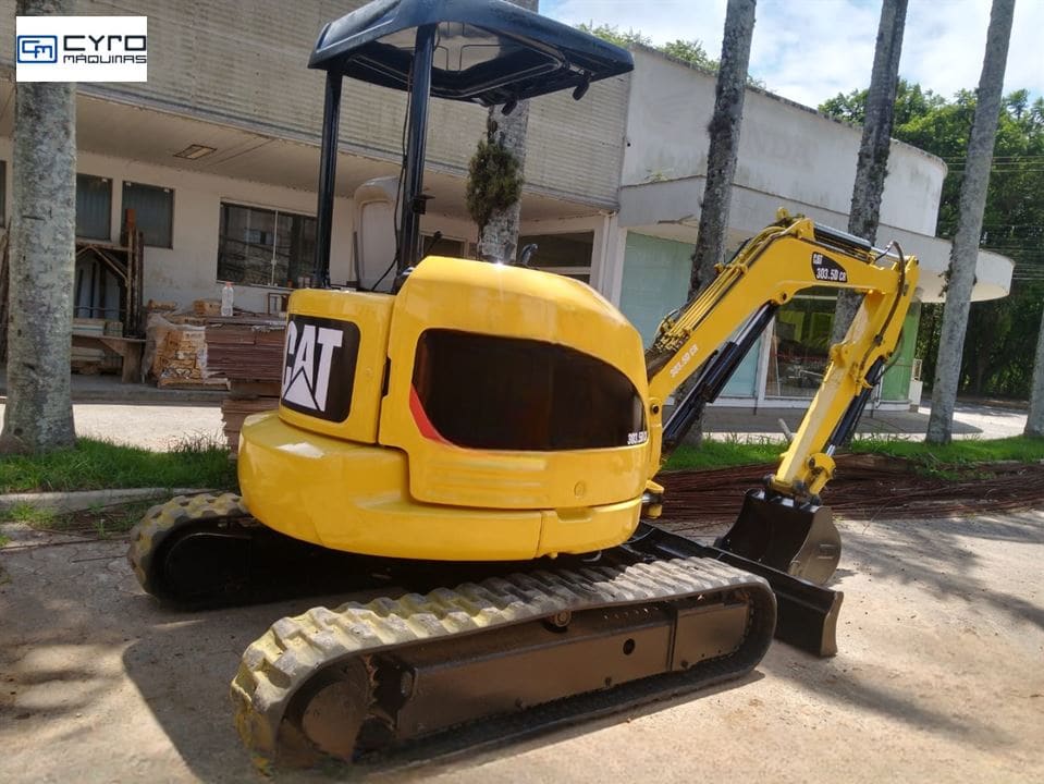 Mini-Escavadeira Caterpillar 303.5D 2011 - Imagem 3