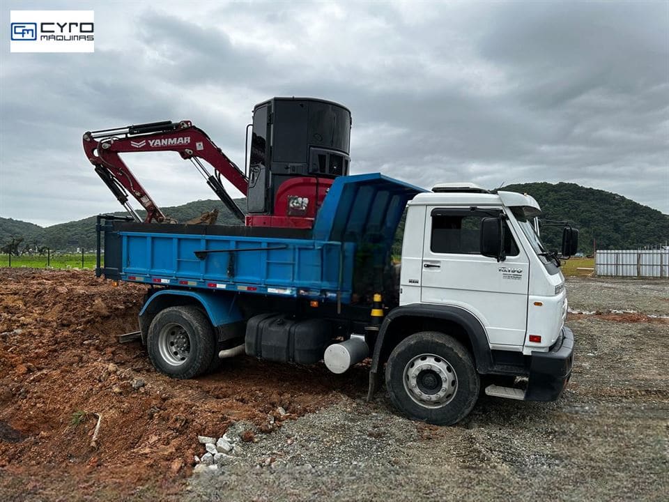 Caminhão Volkswagen 15-190 E Worker 2p (Diesel)(E5) 2014 - Imagem 2