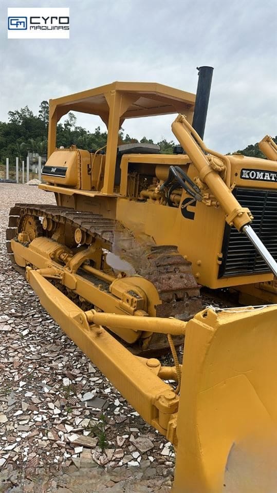 Trator de Esteira Komatsu D60 1977 - Imagem 2