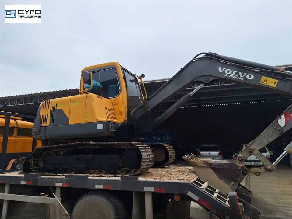 Mini-Escavadeira Volvo EC55B 2014 - Imagem 2