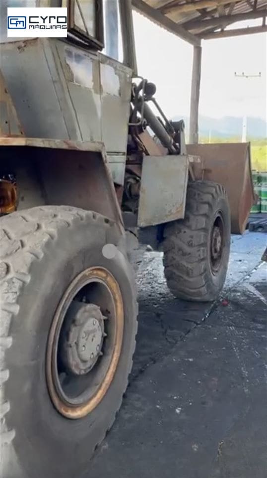 Pá Carregadeira Case W20B 1986 - Imagem 4