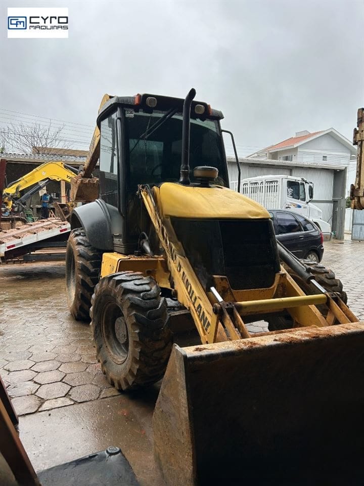 Retro Escavadeira New Holland B95B 2018 - Imagem 1