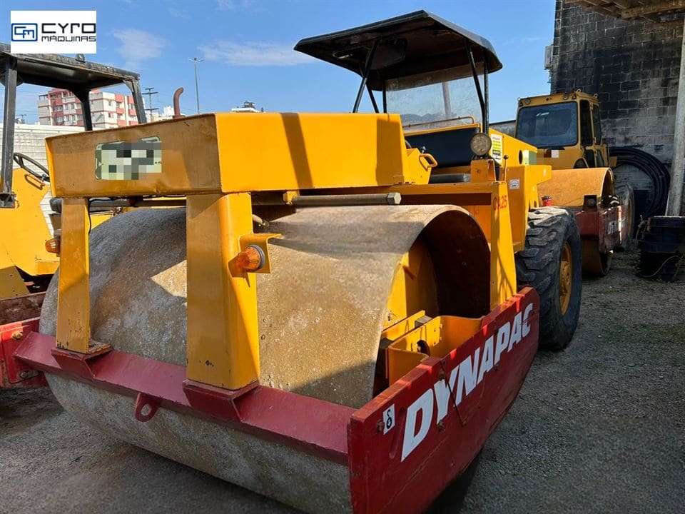 Rolo Compactador Dynapac CA25 1988 - Imagem 2