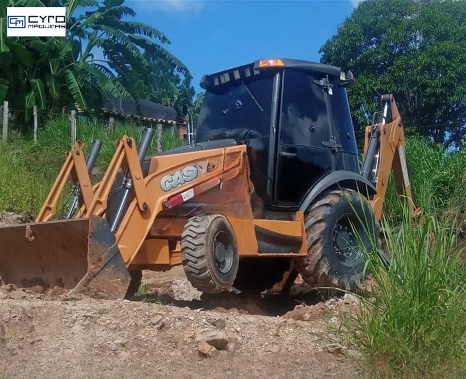 Retro Escavadeira Case 580N 2014 - Imagem 3