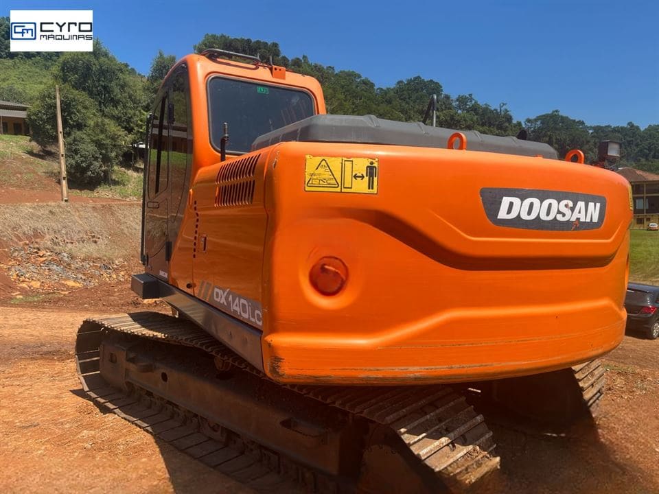 Escavadeira Doosan DX140LC 2018 - Imagem 5