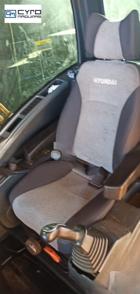 Escavadeira Hyundai R160LC-9S 2018 - Imagem 7