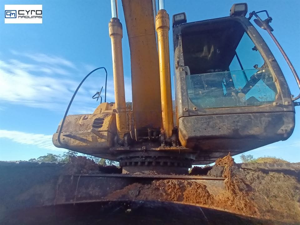 Escavadeira Caterpillar 320C 2008 - Imagem 3