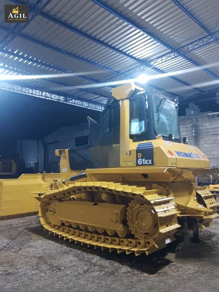 Trator de Esteira Komatsu D61-EX 2011 - Imagem 1