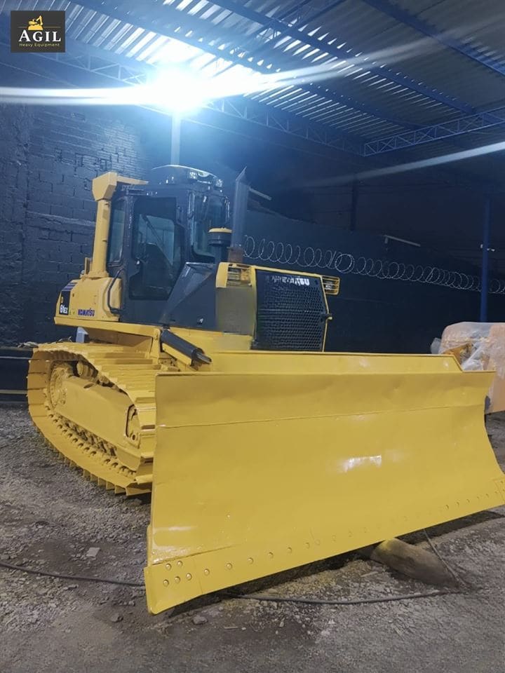 Trator de Esteira Komatsu D61-EX 2011 - Imagem 2