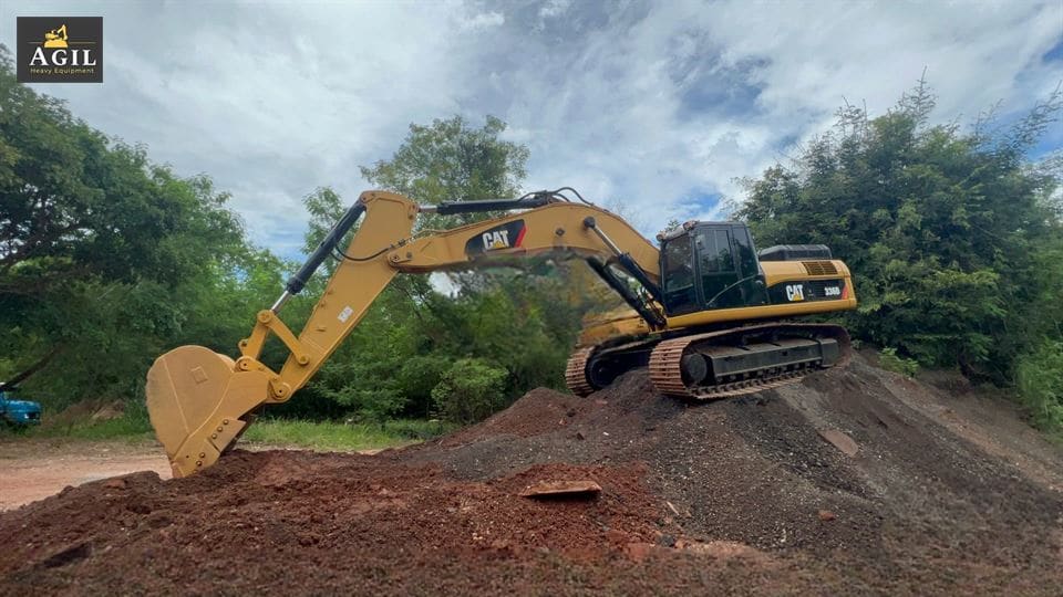 Escavadeira Caterpillar 336DL 2013 - Imagem 3