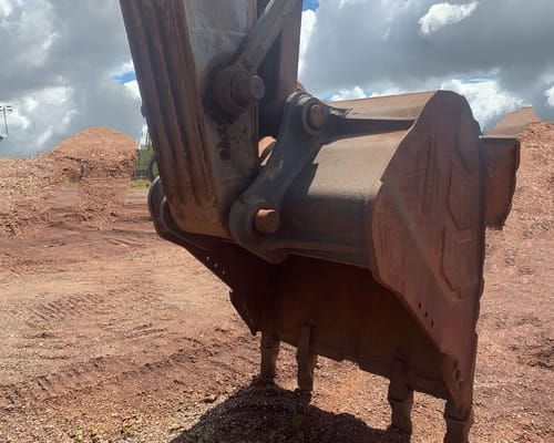 Escavadeira Volvo EC 250 DL 15/15 - Imagem 4
