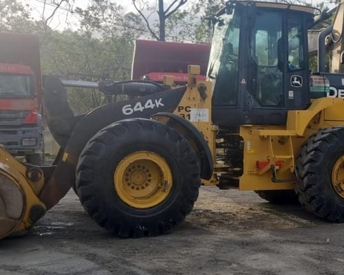 Pá carregadeira  John Deere 644K 19/19 - Imagem 6