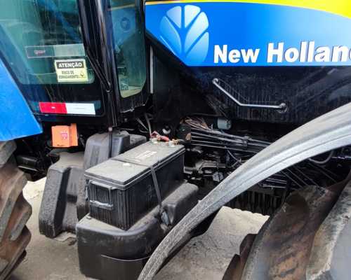 Trator New Holland T7040 13/13 - Imagem 6