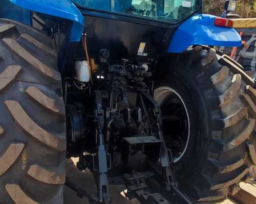 Trator New Holland T7040 13/13 - Imagem 7