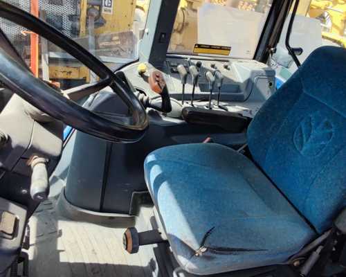 Trator New Holland T7040 13/13 - Imagem 14