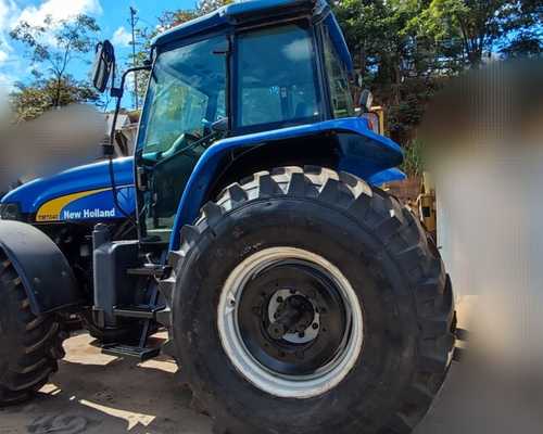 Trator New Holland T7040 13/13 - Imagem 18