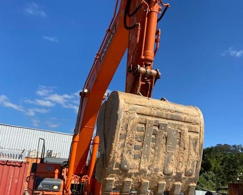 Escavadeira Doosan DX 300 14/14 - Imagem 4
