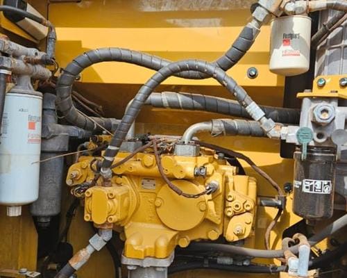Escavadeira Caterpillar 320D2 17/17 - Imagem 6