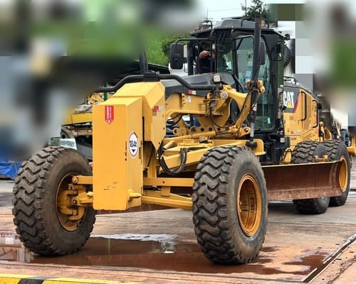 Motoniveladora Caterpillar 140M 14/14 - Imagem 3