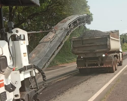 Fresadora de Asfalto Wirtgen W1000L 07/07 - Imagem 3