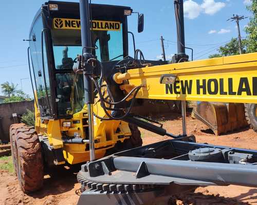 Motoniveladora New Holland RG 170B 12/12 - Imagem 4