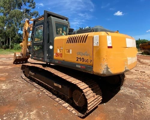 Escavadeira Hyundai R210LC-7 10/10 - Imagem 2