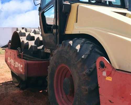 Rolo compactador Dynapac Rolo CA 250 10/11 - Imagem 4