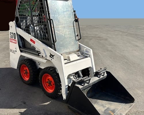 Mini Carregadeira Bobcat S70 17/17 - Imagem 2