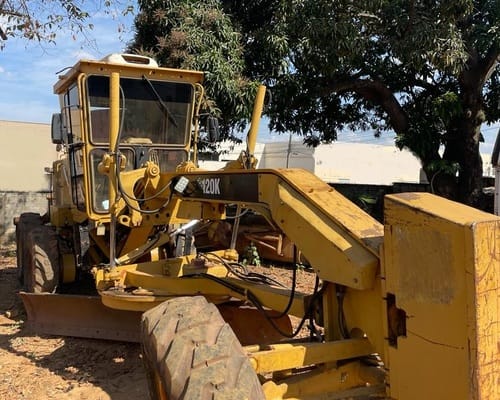 Motoniveladora Caterpillar 120K 10/10 - Imagem 3