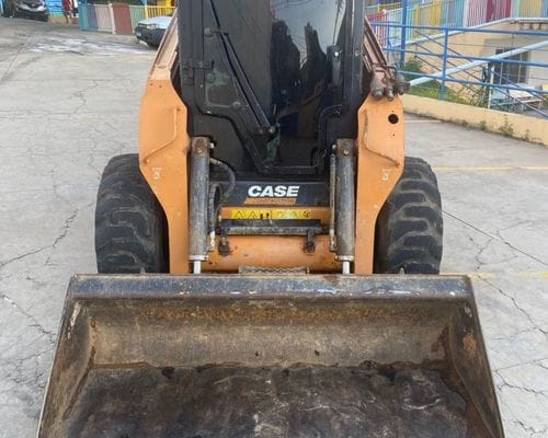 Mini Carregadeira Case SR250 15/15 - Imagem 6