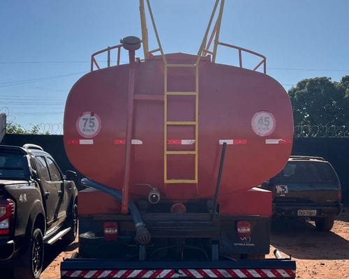Caminhão Volkswagen Pipa 31 280 12/12 - Imagem 2
