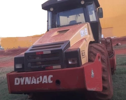 Rolo compactador Dynapac Rolo CA 250 12/12 - Imagem 1