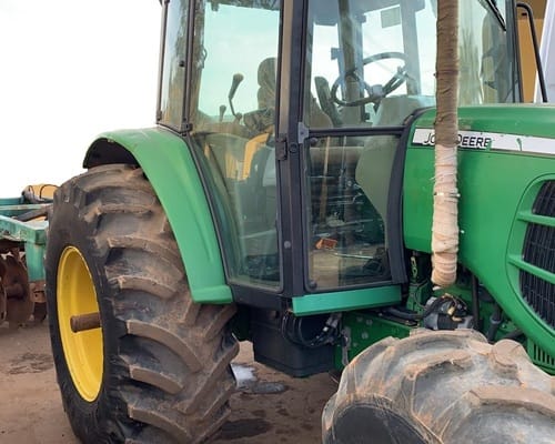 Trator John Deere 6125J 13/13 - Imagem 2