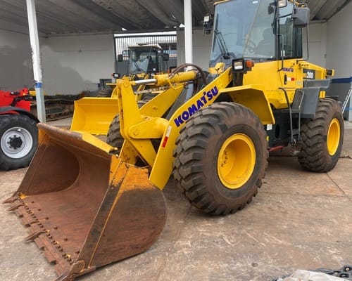 Pá carregadeira  Komatsu WA200 22/22 - Imagem 2