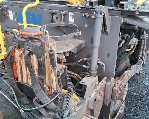 Vibroacabadora Bomag VDA 421 21/21 - Imagem 5