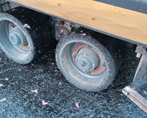 Vibroacabadora Bomag VDA 421 21/21 - Imagem 8