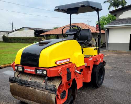 Rolo compactador Dynapac  CC1300 13/13 - Imagem 1